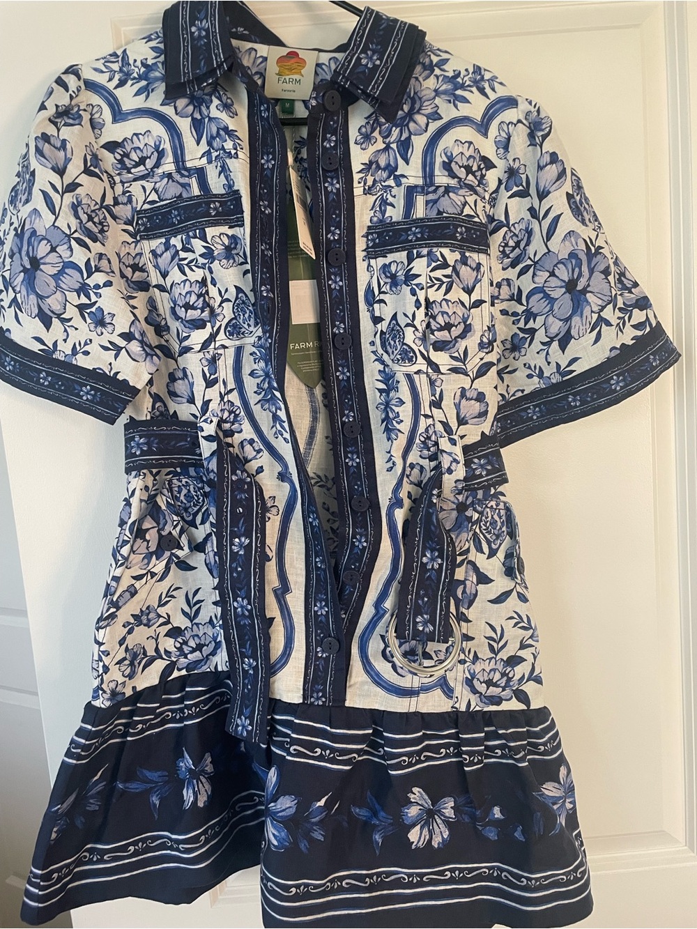 FARM Rio Blue and White Floral Button-Front Shirt Dress with Waist Tie - Picture 4 of 4